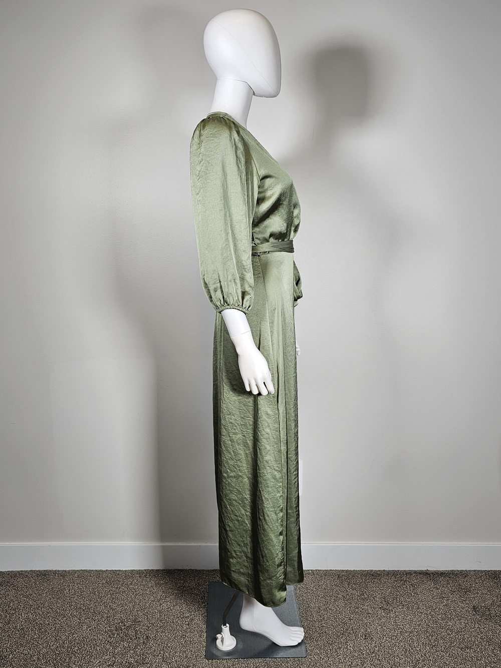 Little Moon Aritzia Olive Satin Wrap Midi Dress with Puff Sleeves Sz M - Picture 4 of 10